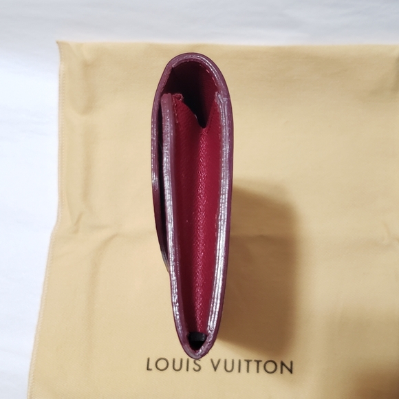 Christmas SALE Auth. Great Condition Louis Vuitton Emilie Fuschia Long Wallet - Picture 6 of 10